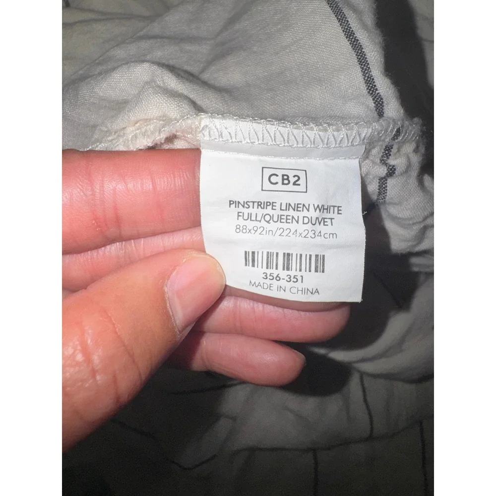 CB2 Pinstripe Linen White Full Queen Duvet Cover 100% Linen 88x92 FLAW